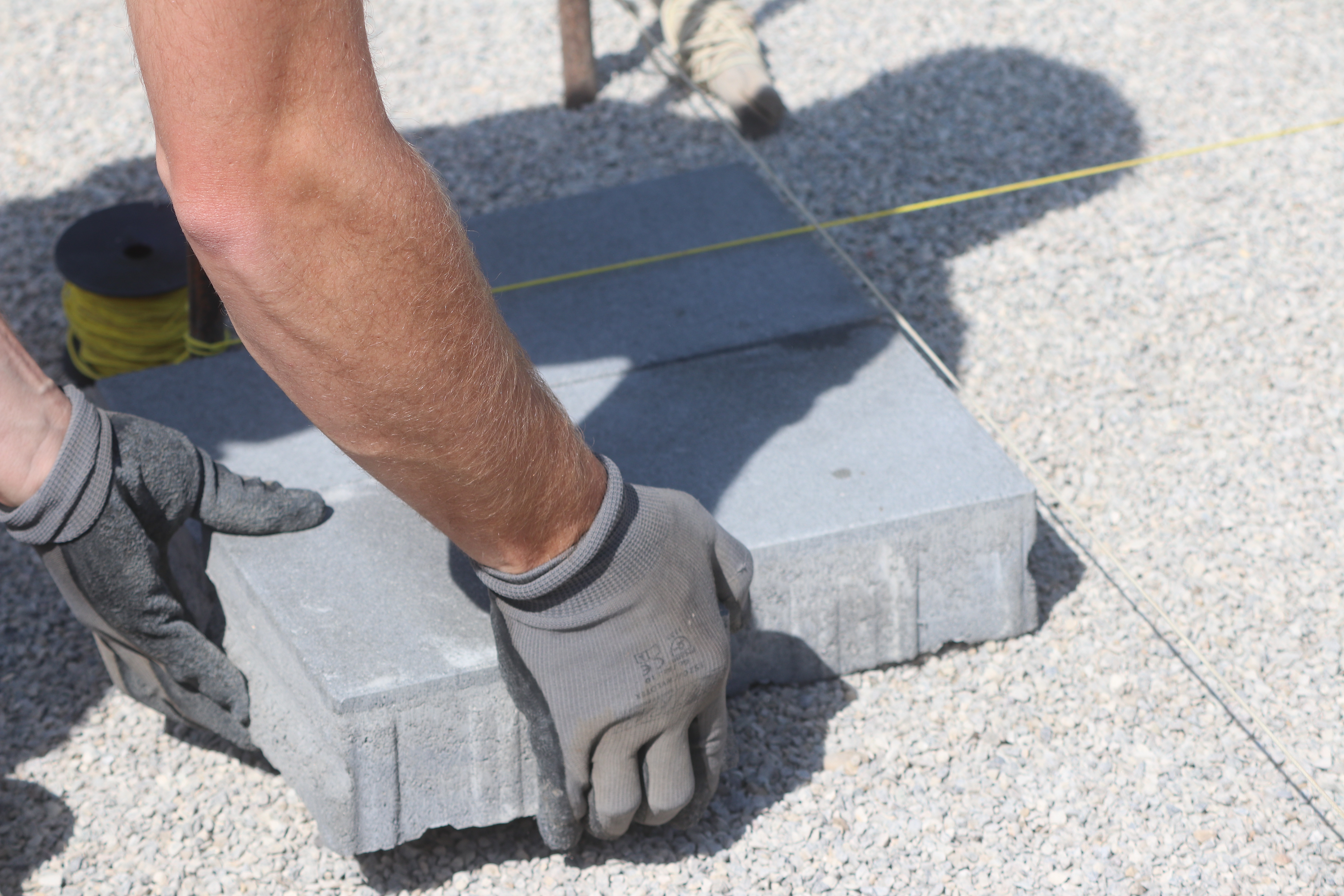 Paving installation